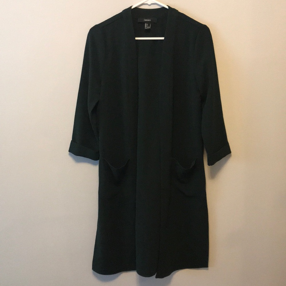 Forever 21 three courted sleeve long cover up.